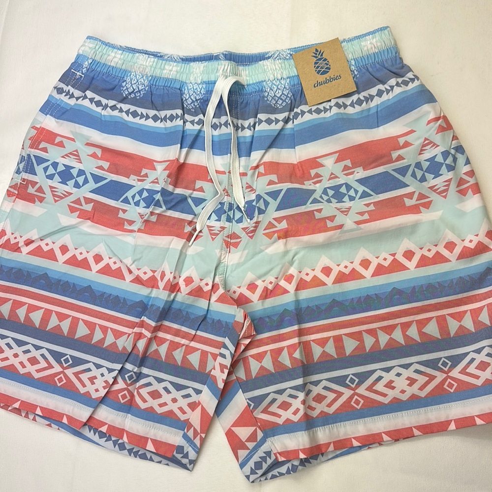 Chubbies The Area 52s 7” Lined Swim Trunks Red White Blue Aztec Print si…